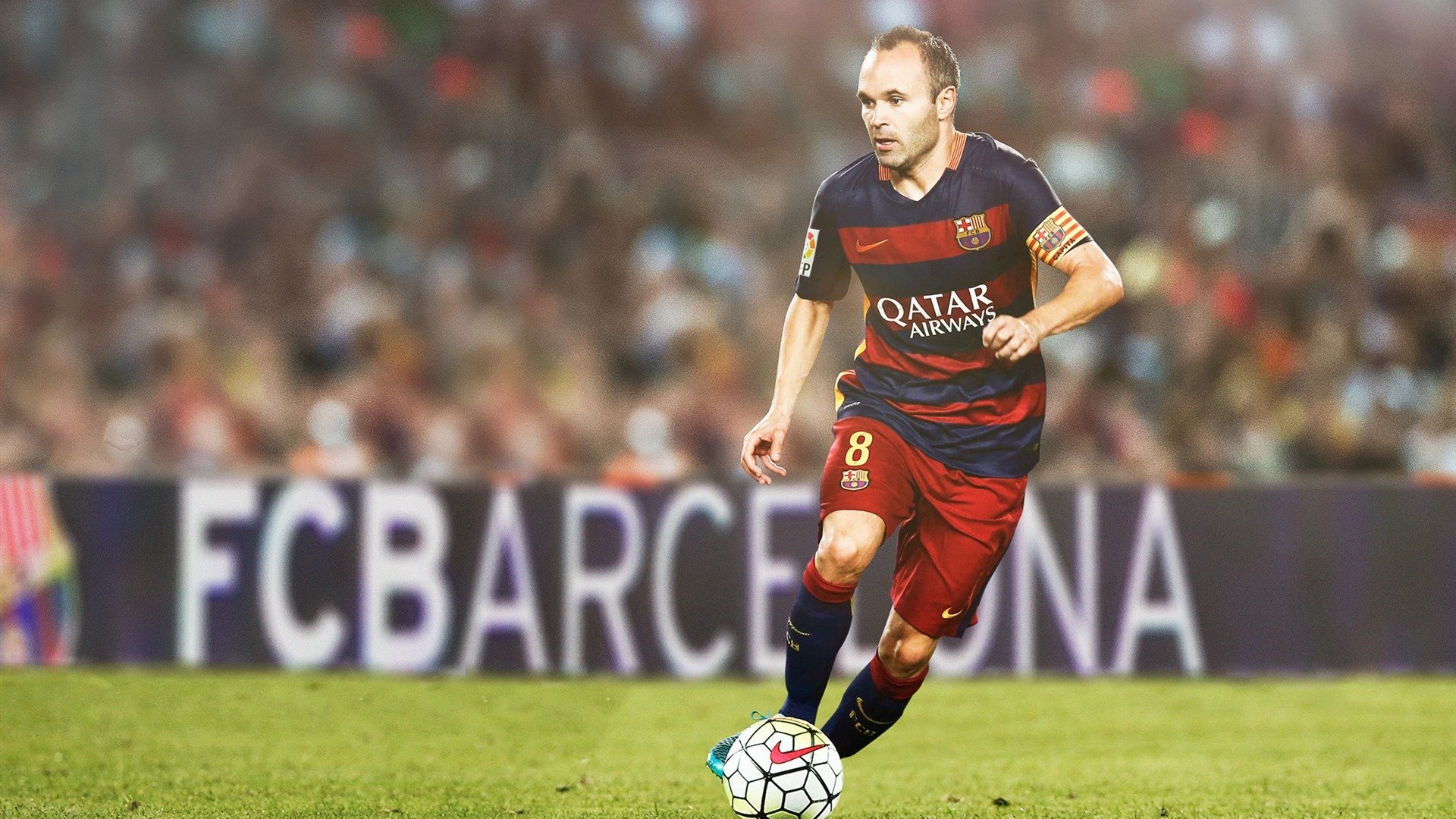 麦克沃伊起跳精准 稳定领游全程，麦克沃伊游泳